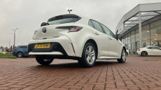 Toyota Corolla 1.8 VVT-i Hybrid Icon Tech 5dr CVT Hybrid Hatchback